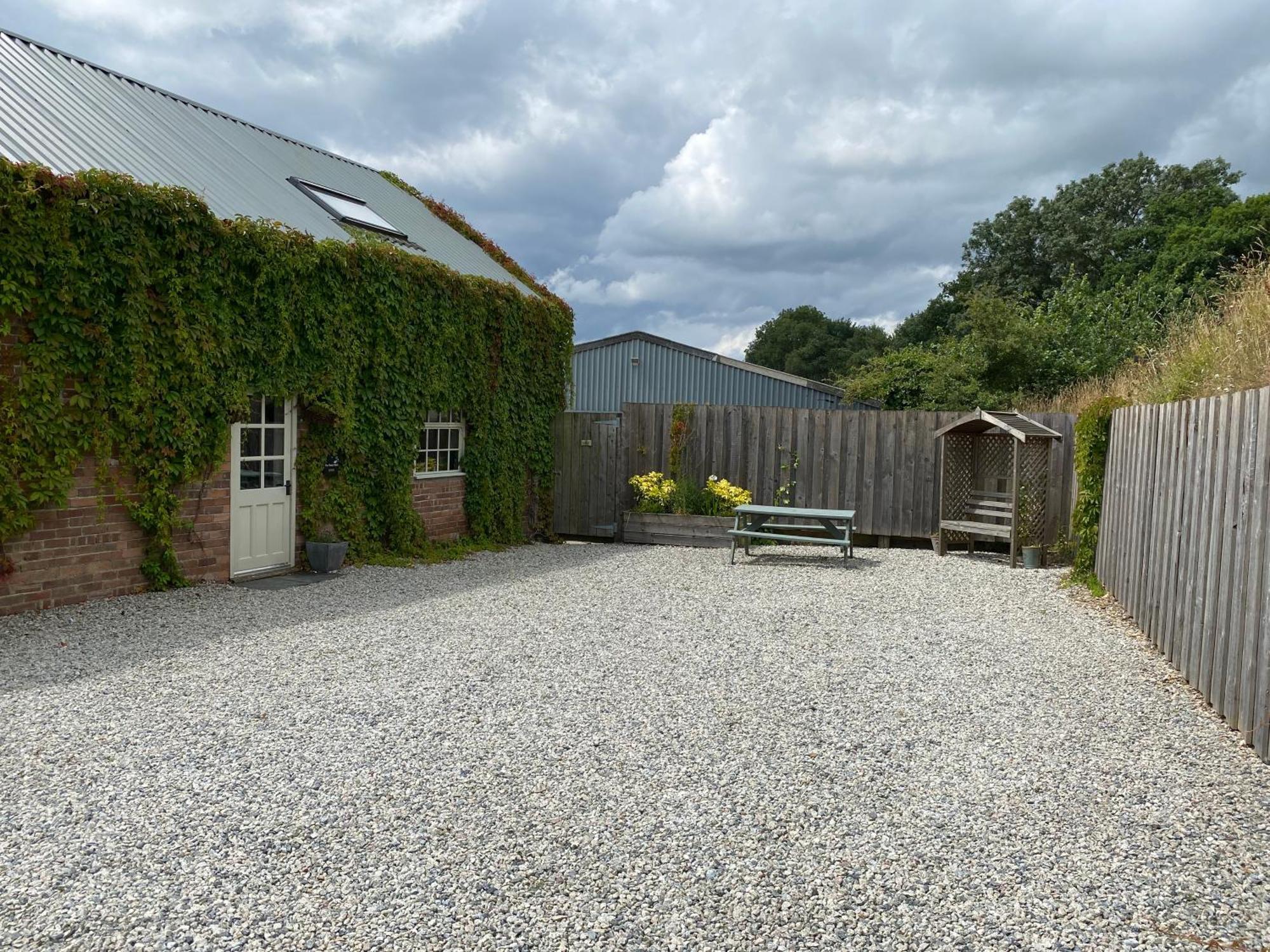 Apartamento The Brick Barn, Drewsteignton Exeter Exterior foto